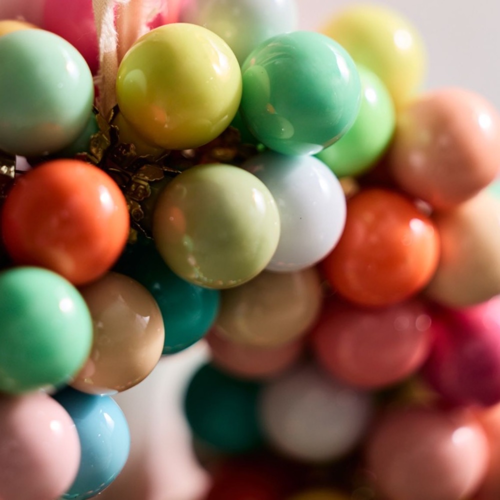 LAST ONE🔥Anthropologie Multicolor Bauble Wreath - Picture 8 of 8